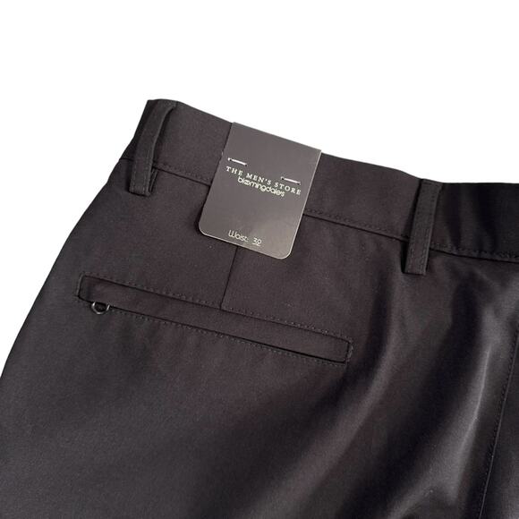 The Men's Store Bloomingdale's Men's Black Flat Front Shorts Size 32 - Picture 6 of 6